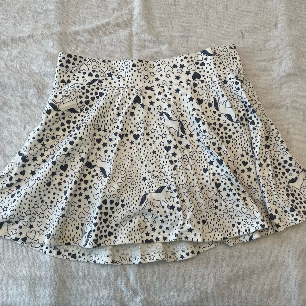 Skort
